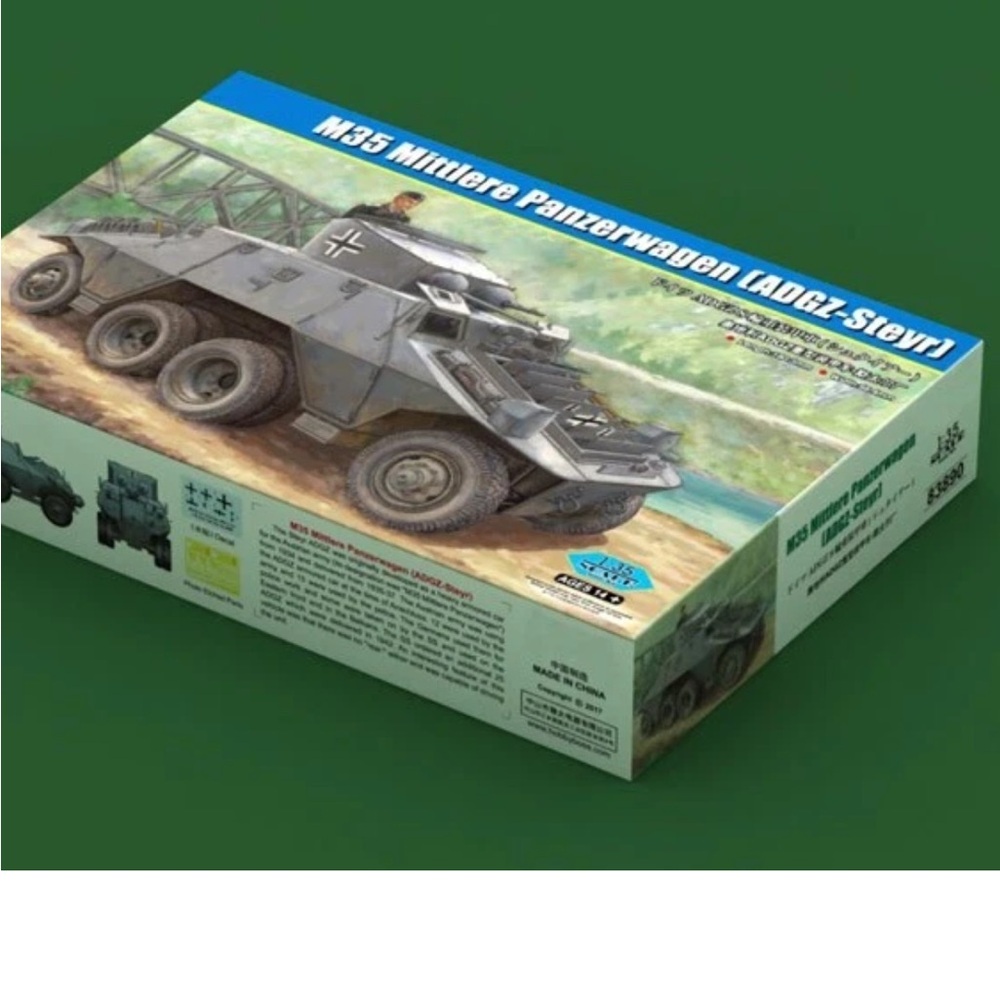 M35 Mittlere Panzerwagen Model Kit - Black and Gray